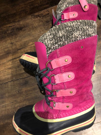 Sorel winter girls boots size 1
