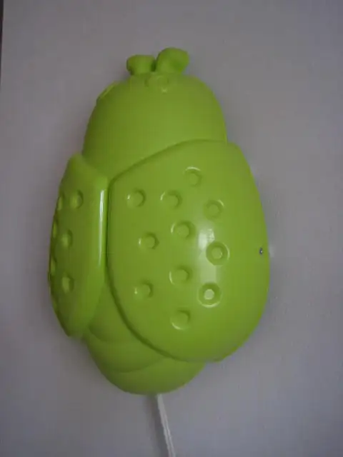 IKEA Lampe d'Enfants / Childs Light Fixture - Vendu in Indoor Lighting & Fans in City of Montréal - Image 6
