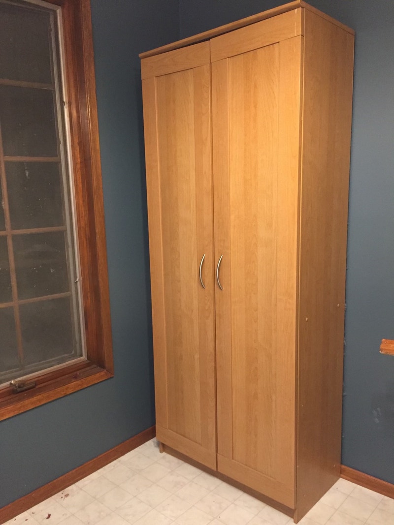 Rubbermaid pantries in good condition Bookcases & Shelving Units