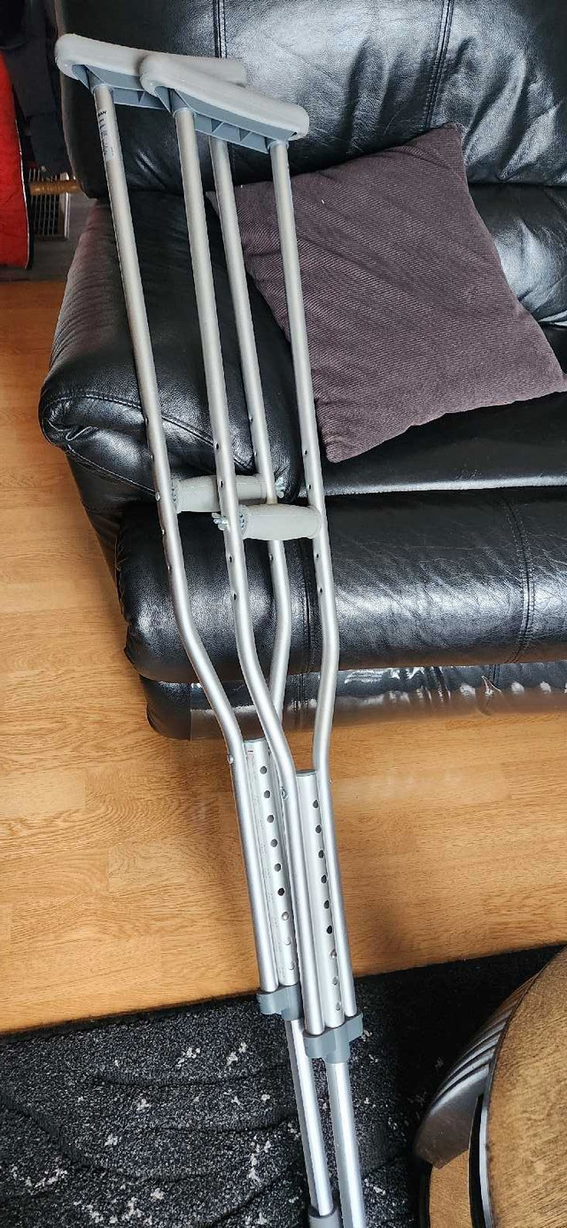 Crutches in Health & Special Needs in North Bay