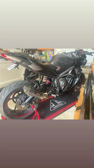 Really hate to sell this but never get to ride due to back issues and just time. Have multiple mid p...