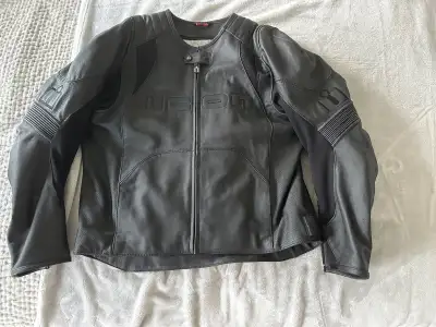 Very good condition. Pants is new, never wore.