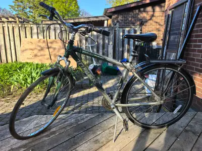 TREK 7200 Multitrack Bicycle for sale, View more