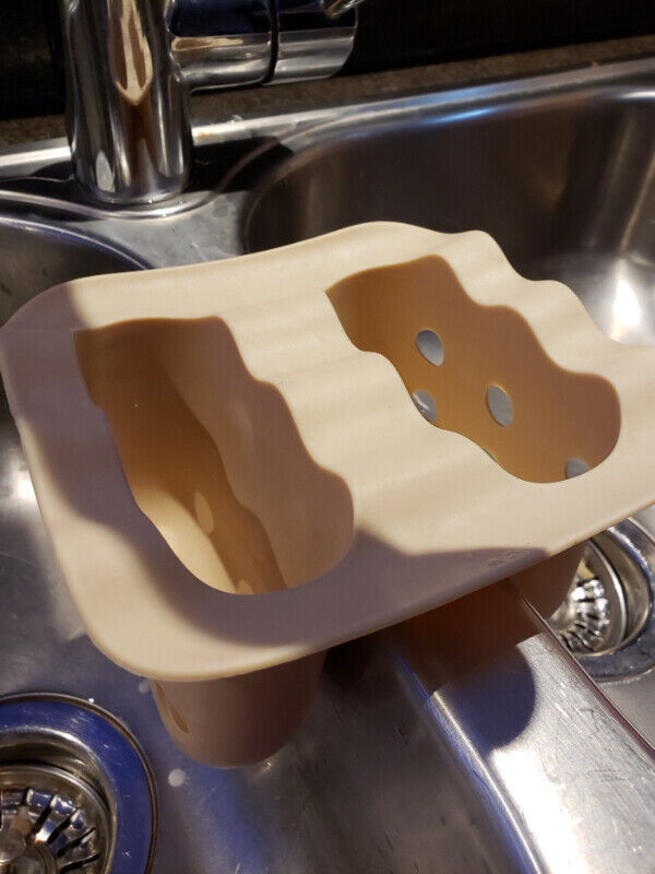 Sink Sponge Holder in Other in Markham / York Region - Image 2