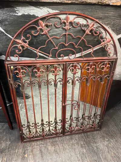 ✅Beau miroir fenêtre, miroir en fer forgé, miroir fleur de Lys, View more