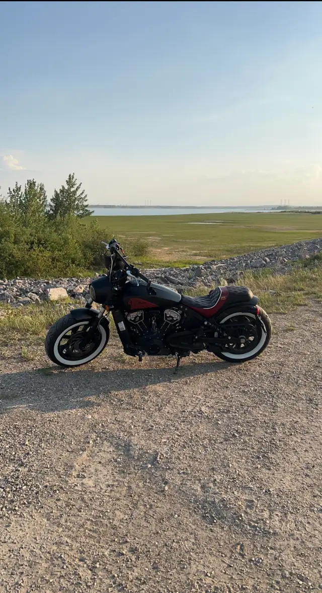 2018 indian scout bobber for sale or trade in Street, Cruisers & Choppers in Red Deer - Image 3