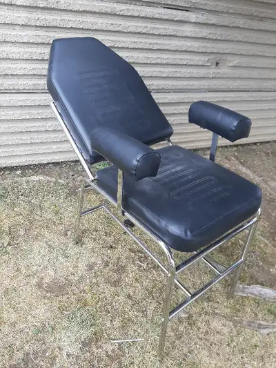 Shampoo chairs, pedicure and styling chairs shelving for display/ storage, tower showcase, hydraulic...