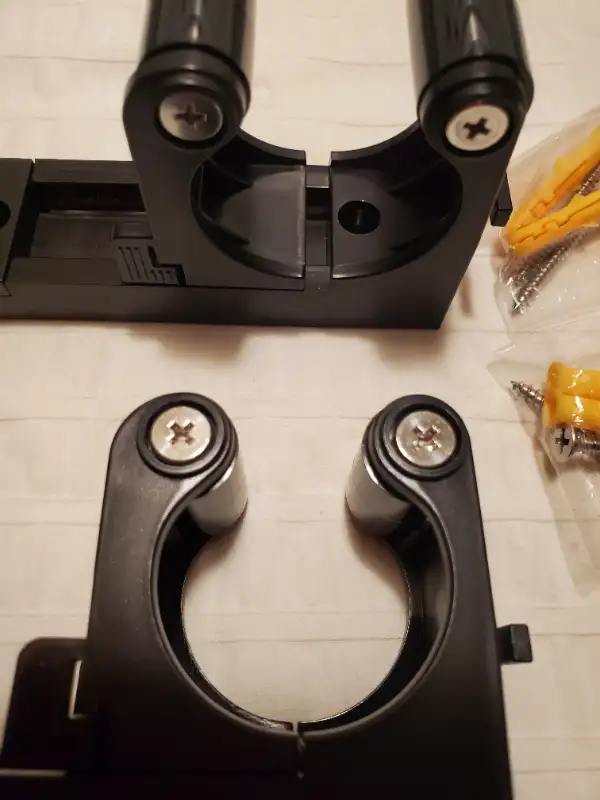 2 Bicycle wall parking clips62863731880578124