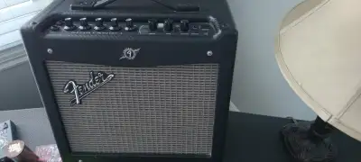 amplificateur Fender Mustang 1, View more