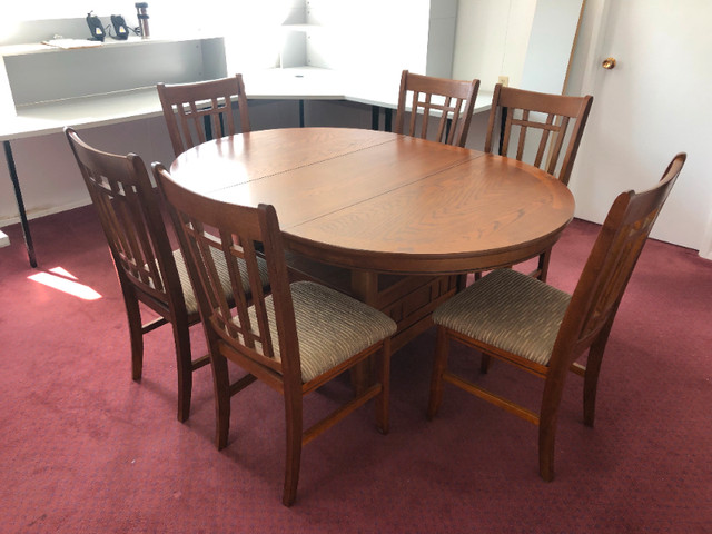 DINING ROOM SUITE, ONLY USED FOR 31/2 YEARS, AWESOME CONDITION! in Dining Tables & Sets in Medicine Hat
