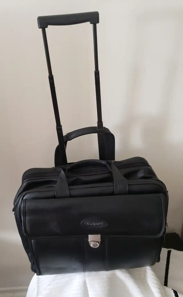Laptop Cases in Laptop Accessories in Mississauga / Peel Region - Image 5
