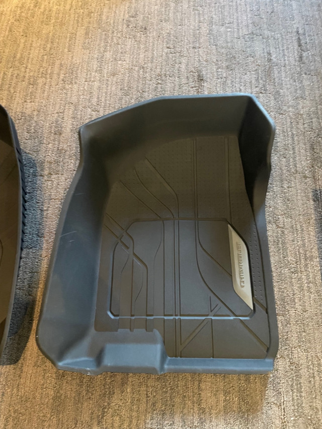 New GM All Weather Liners 2019-24 Chevrolet Silverado Floor Mat in Other Parts & Accessories in Edmonton - Image 3