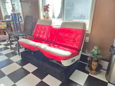 MINT CAR SEAT POWER SEATS HIGH GRADE MARINE VINYL WAS IN A 56 DODGE AND 56 FORD PERFECT FOR A MAN CA...