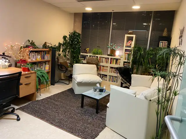 Beautiful Downtown Vancouver Office Space for Rent in Commercial & Office Space for Rent in Vancouver - Image 7