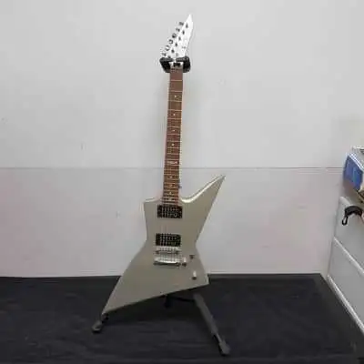 LTD EX-50 Explorer electric guitar in VERY good condition, View more