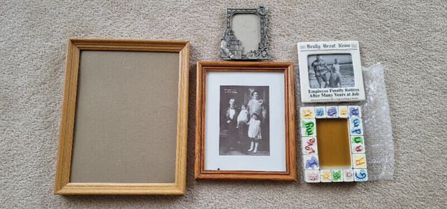 Assortment of Picture Frames in Home Décor & Accents in Saskatoon - Image 2
