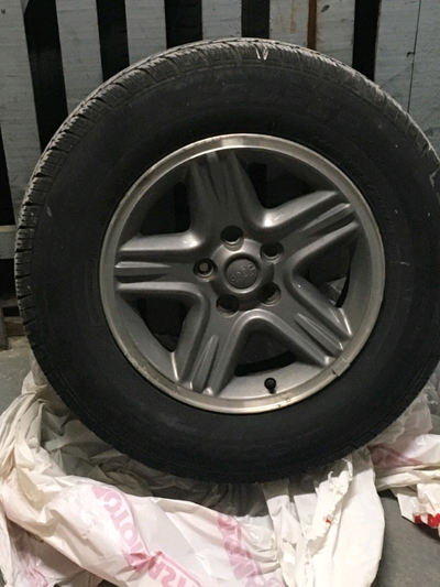 Cooper Discoverer summer tires with rims. Cash only sale no pay pal or shipping. for local pick up o...