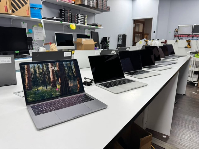 PROMOTED! Starting from $19 All kinds of monitor /laptop /deskto in Laptops in Markham / York Region - Image 3