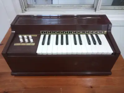 Magnus Tabletop Electric Chord Organ Model 300, View more