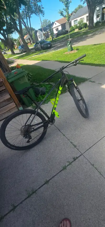 2023 Trek Marlin 6 large 29, View more