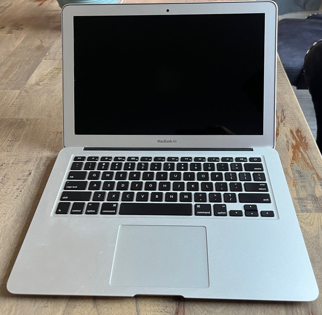 2019 MacBook Air in Laptops in London