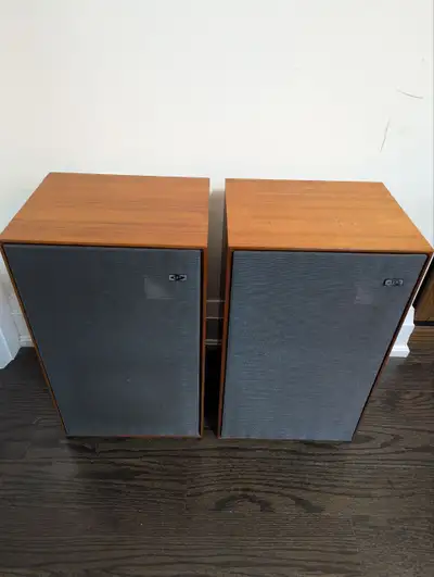 Kef Chorale Vintage Speakers in Excellent Condition, View more