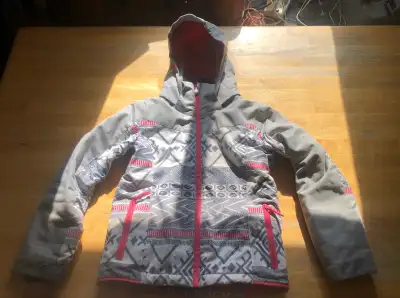 Very nice ski Jacket my kid wore the past couple years. Has nice features that make it warm and cost...