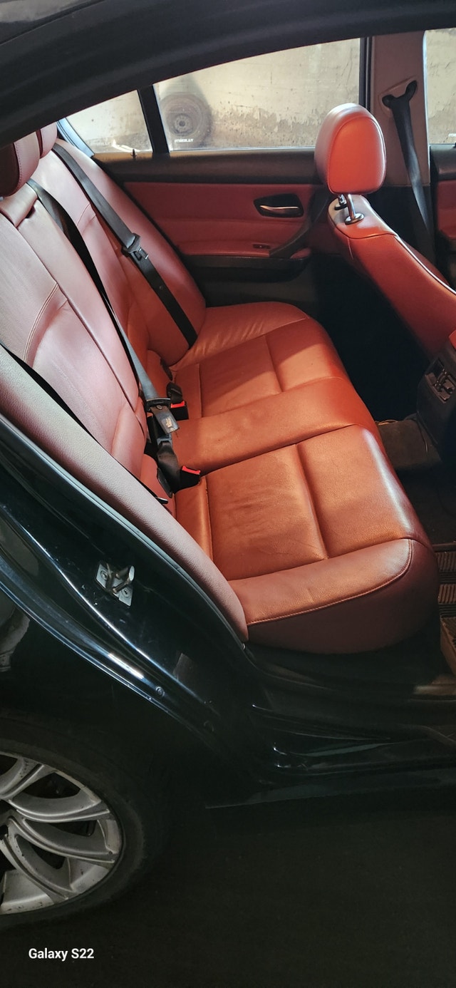 BMW, leather seats — photo 4