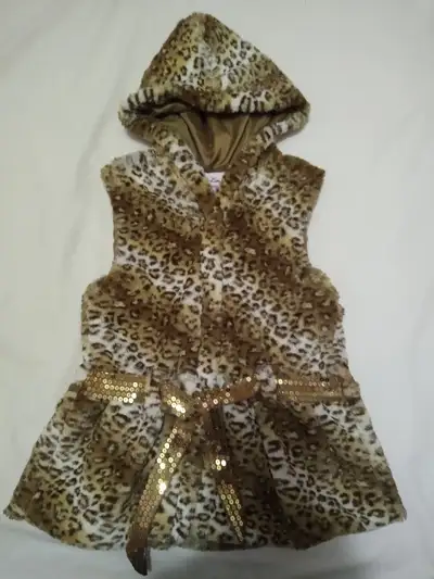 Girl's Sleeveless Jacket with Hood, View more