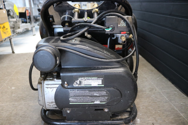King Canada 5 Gallon Twin Air Compressor | FA-4588C (#36968) in Power Tools in City of Halifax - Image 3