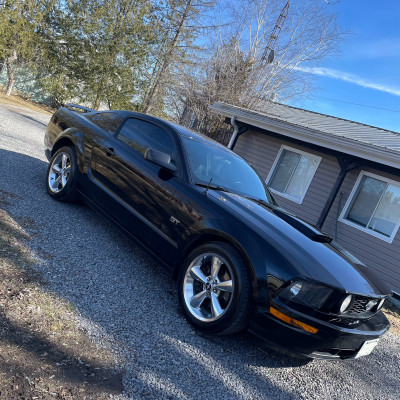 IN TIME FOR SUMMER! 2007 Mustang GT