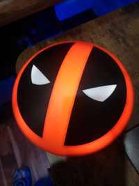 marvel Deadpool logo light 