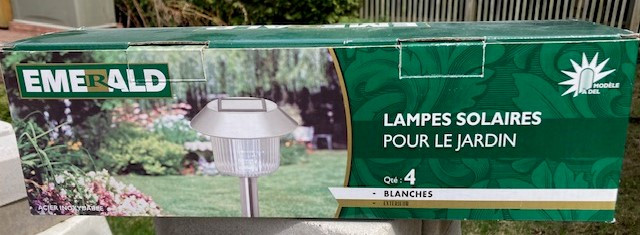 Lampes solaires pour jardin et allées dans Éclairage extérieur  à Ville de Montréal