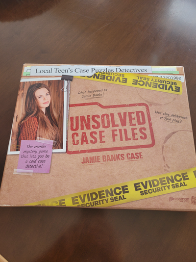 The Murder Mystery that lets you be a cold case Detective! This is an amazing kind of game. It reall...