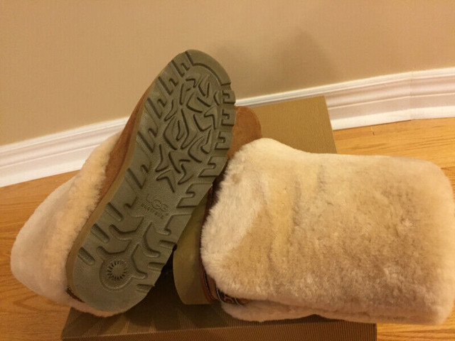 UGG Classic Short Fluff Boot - Women/Size 11- Camel Colour - NEW in Women's - Shoes in Mississauga / Peel Region - Image 3