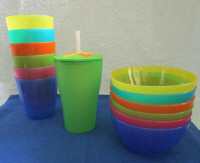 TUMBLERS, 1 WITH STRAW - ICE CREAM BOWLS