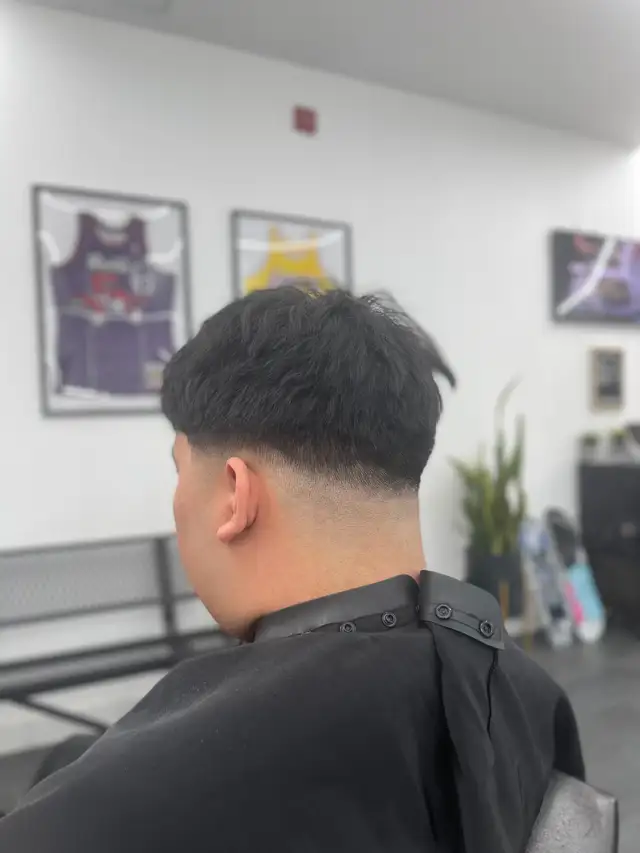 Free Apprentice Haircuts | Barber Theory Toronto in Health and Beauty Services in City of Toronto - Image 10