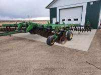 John Deere Heavy Duty 650 Disc For Sale