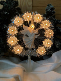 Vintage Christmas Tree Topper Lighted Heralding Angel 11 Lights