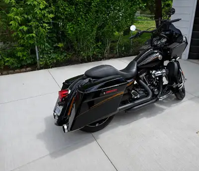 If you want a Road Glide that has the CVO looks, the presence, and serious performance, this one is...