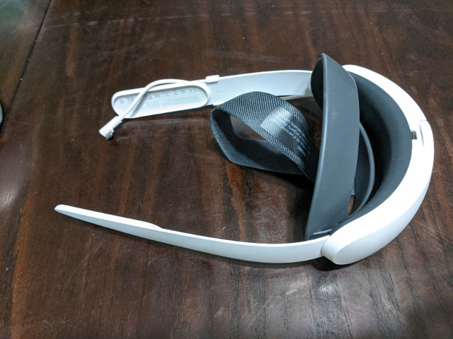 Head Strap with Battery for Meta/Oculus Quest 2 in Other in Leamington