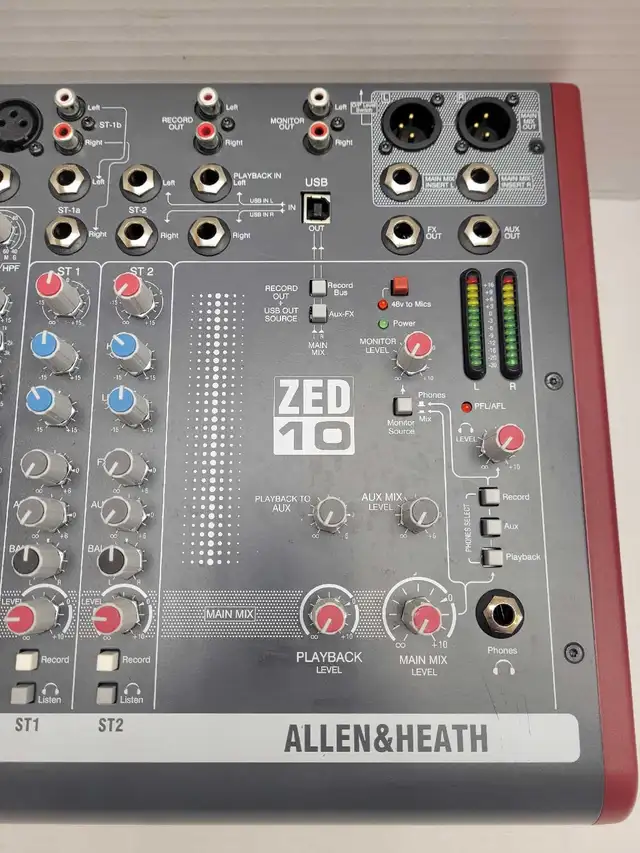 Allen & Heath Zed 10 Live recording mixer  in Pro Audio & Recording Equipment in City of Toronto - Image 4