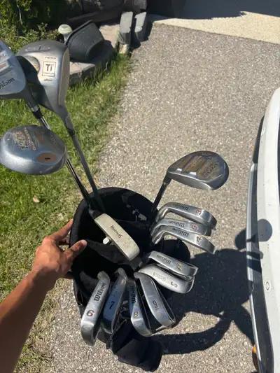 Mens Wilson Golf Set with Bag, View more