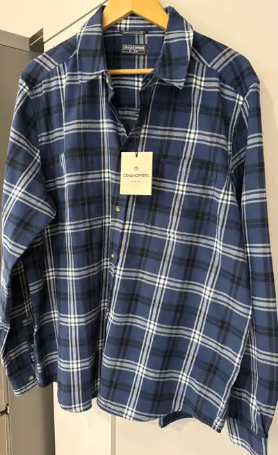 CRAGHOPPERS FLANNEL Shirt Size XXL NEW w/Tags. Quality Made. Retailed $90 Price of firm. Blue tones...
