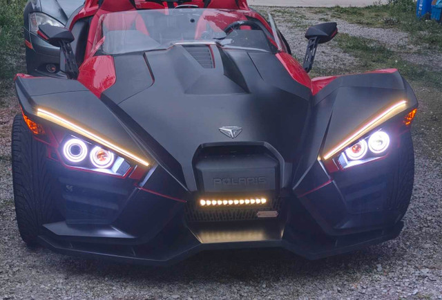 2015 Polaris Slingshot ️️ ️ Trades? in Cars & Trucks in St. Catharines