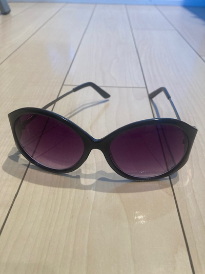 Mac and Jac Robyn 4075-1 women's sunglasses, View more