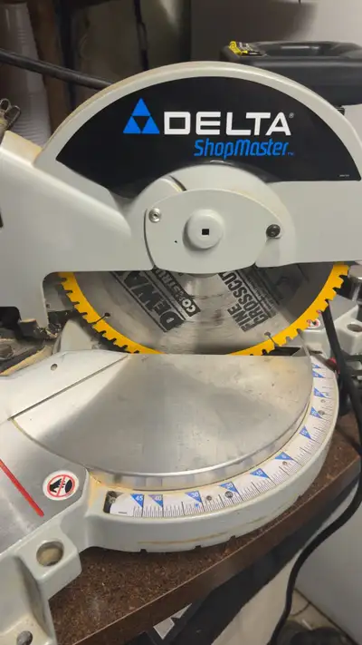 Delta shopmaster miter saw for sale msg for pickup/delivery