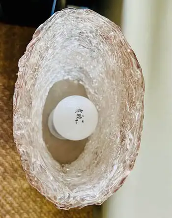 Table lamp in Indoor Lighting & Fans in City of Toronto - Image 3