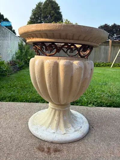 Planter, View more
