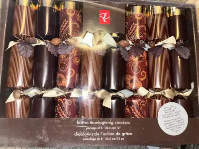 Festive crackers surprise Boxes/diablos surprises cadeaux , View more